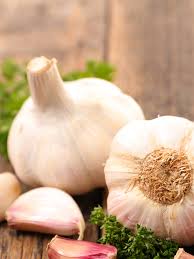 10 types of garlic and their benefits