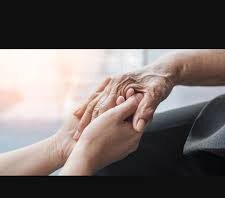 Alzheimer’s risk higher if mom had memory problems
