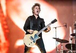 Billie Joe Armstrong aims expletives at A’s owner John Fisher at Oracle Park show