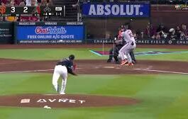 Casey Schmitt's solo home run (6)