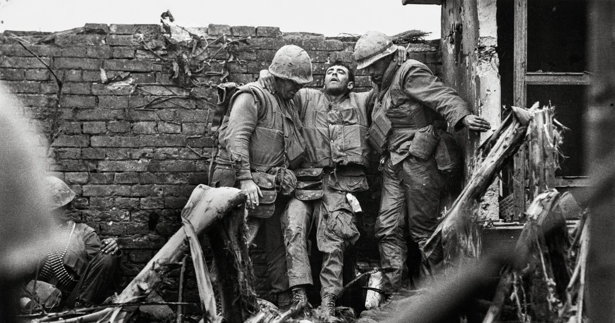 Legendary war photographer Sir