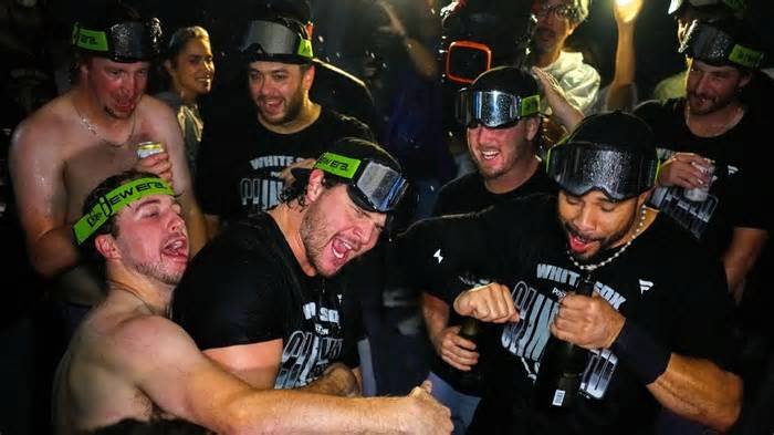 White Sox clinch playoff