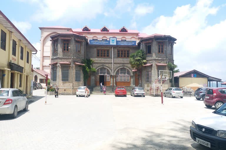 2026-10-16-india-himachal-pg-medical-seats-increase Heritage government college building in Himachal Pradesh