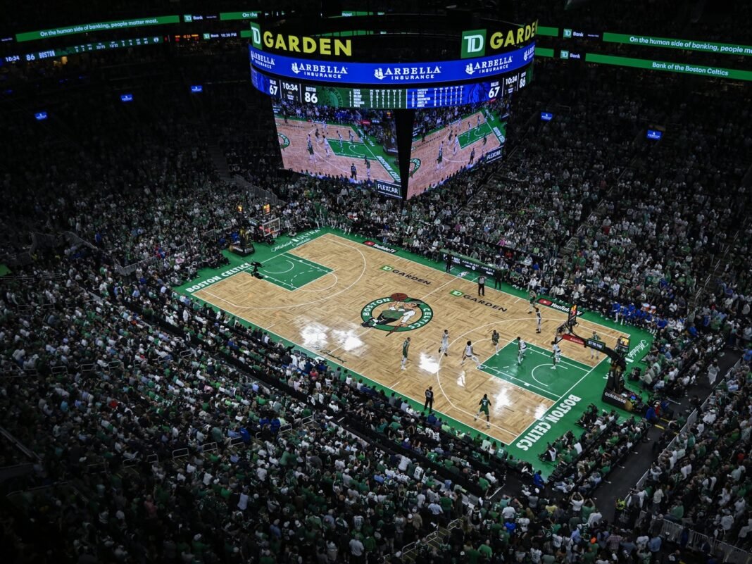 boston-celtics-three-wins-first-week Boston Celtics basketball game TD Garden