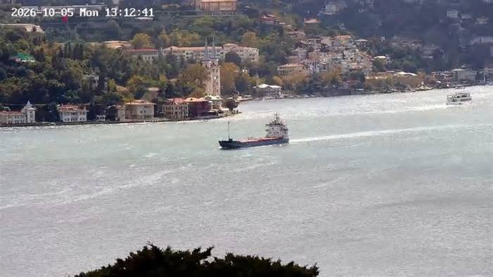 Bulgaria halts rescue operation