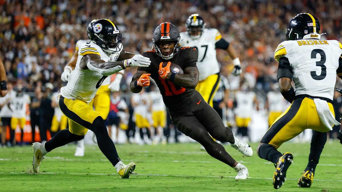 Cleveland Browns defeat Pittsburgh