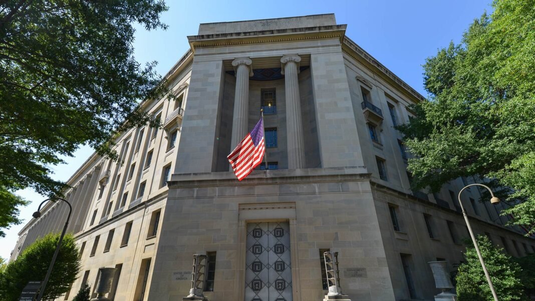doj-minnesota-judges-recusal-bids US Department of Justice building in Washington DC