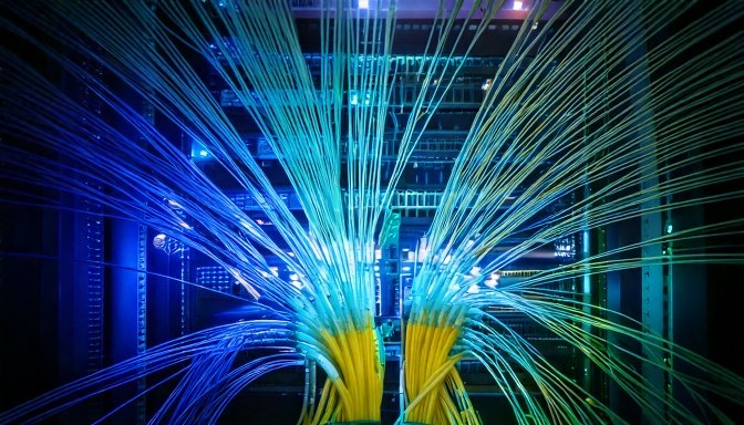 fix_marvell-lumentum-deal-talks-optics fiber optic data center semiconductor