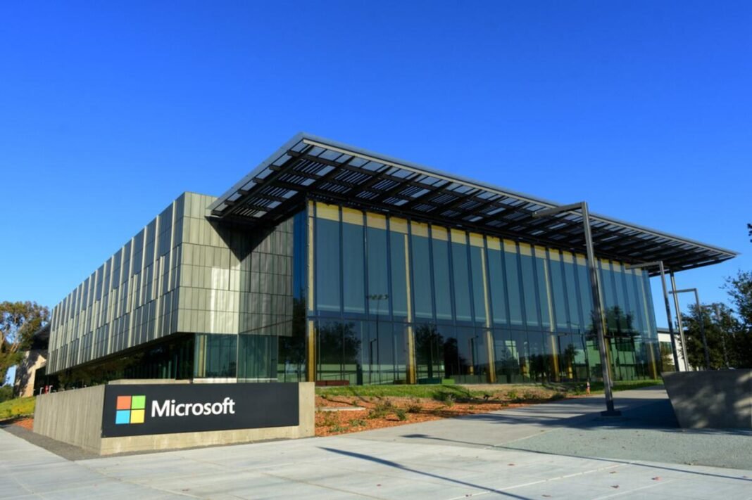 fix_microsoft-earnings-alphabet-miss-ai-costs Microsoft headquarters cloud data center