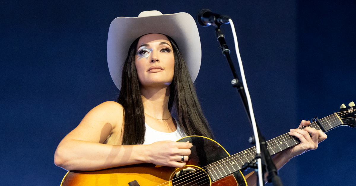 Kacey Musgraves bites back