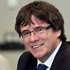 Spain lifts Puigdemont arrest