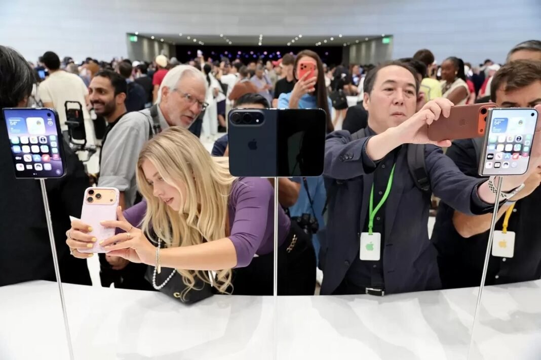 iPhone Duo