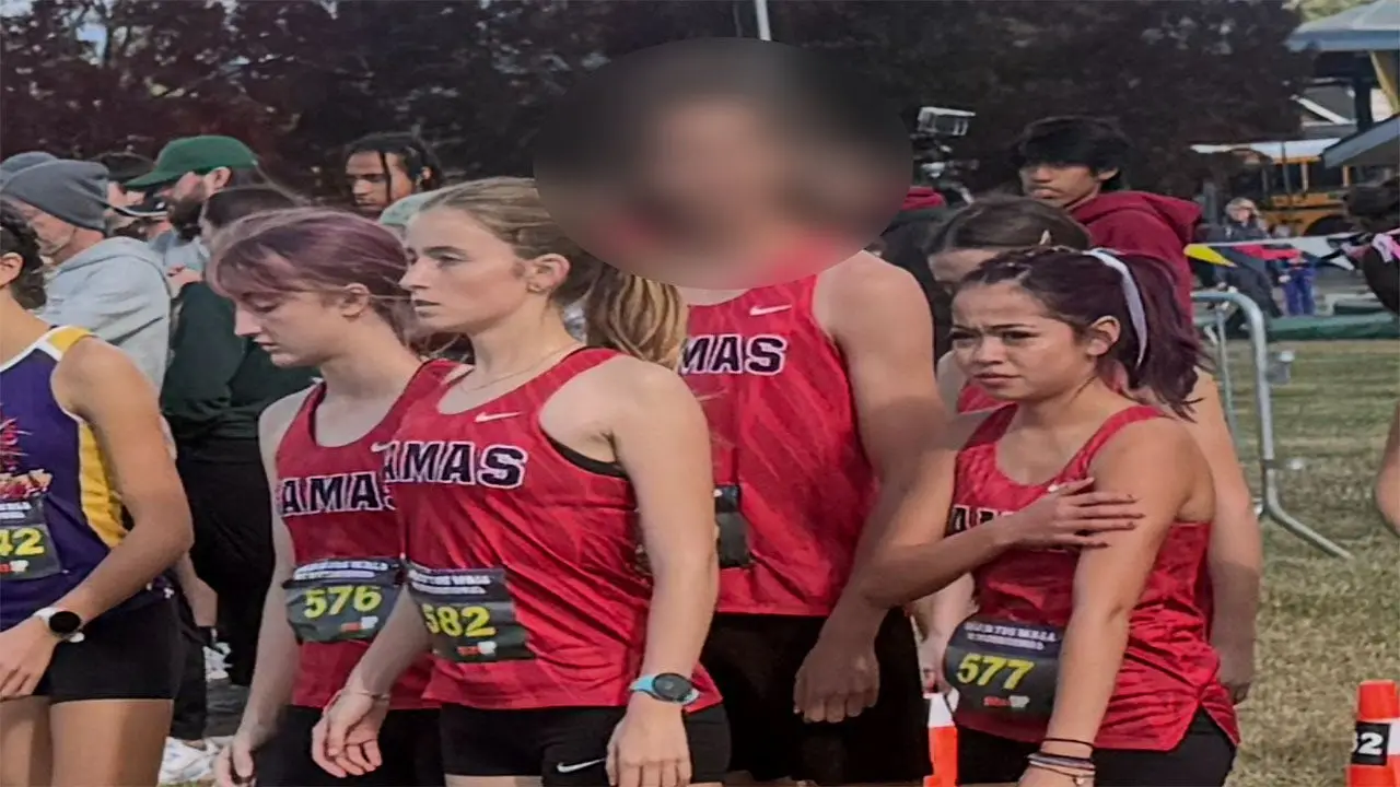 Washington girls walk off